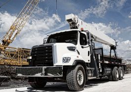 The Freightliner 108SD offers the versatility you crave.