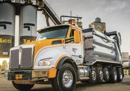 Kenworth T880 Super Dump