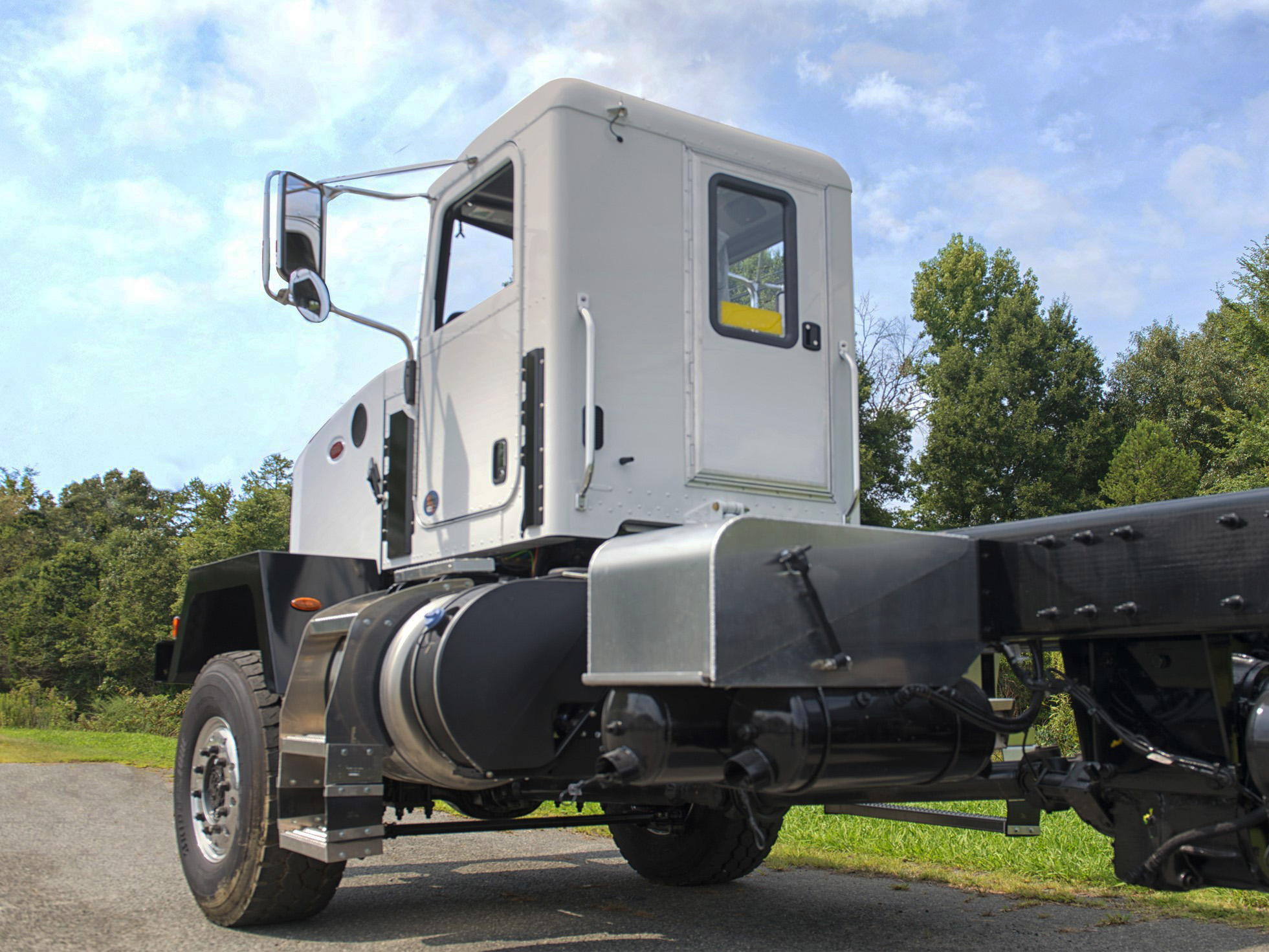 Peterbilt Narrow Cab Rear View