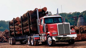 WESTERN STAR 4900