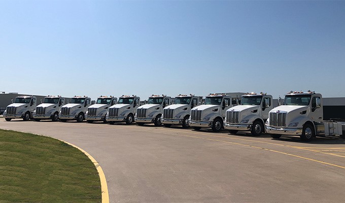 Peterbilt Delivers Model 579EVs to Shippers Transport Express