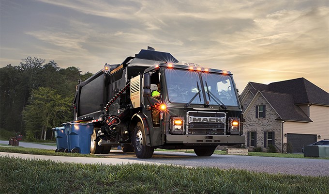 New Mack Ultra Service Agreement is Now Standard on Mack LR Electric Models