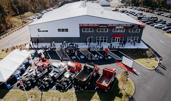 Advantage Truck Group Celebrates Opening of New Facility in Raynham, Massachusetts