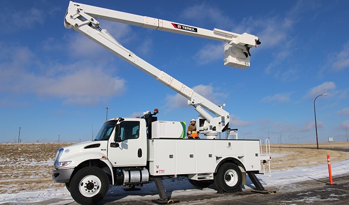 Terex Utilities Continues to Evolve Hybrid Solutions for Hi-Ranger Aerial Devices and Commander Digger Derricks