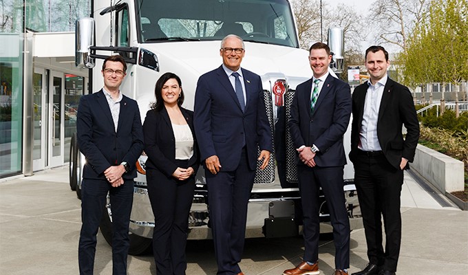 Kenworth Receives Clean Energy Award from Clean & Prosperous Washington