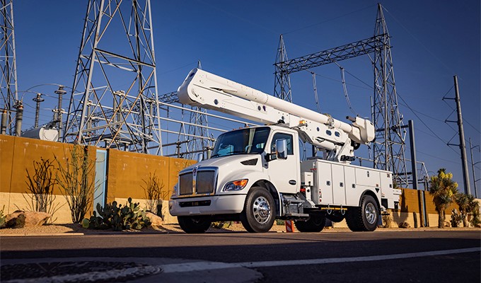 Kenworth Medium Duty Trucks Add Cummins B6.7N Natural Gas Engine for US Operation