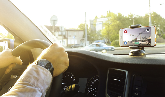 Smartphone Brings Powerful Video, Safety, and Roadside Technology Within Reach of Smaller Fleets