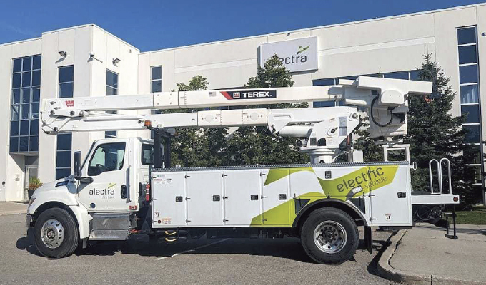 A FULLY ELECTRIC BUCKET TRUCK IN CANADA & INDUSTRY WARNINGS ABOUT COMPROMISING EV BATTERY HEALTH FROM ISRAEL