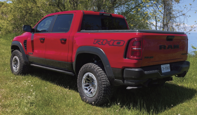 2025 RAM 1500 RHO